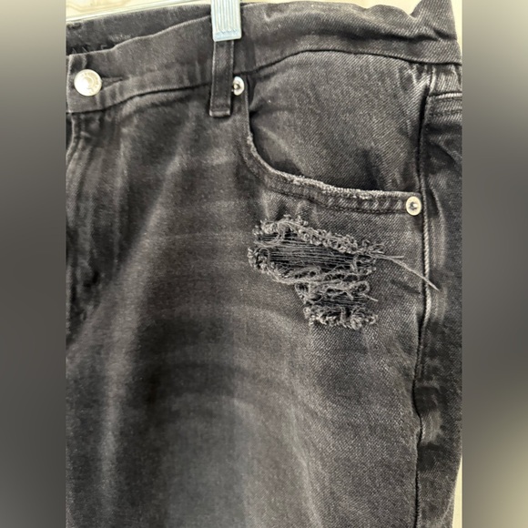 American Eagle black distressed curvy straight jeans 18 - Picture 6 of 9